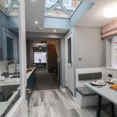 Arthur's House * Great Ayton